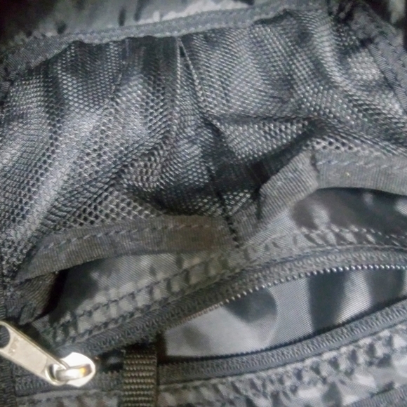 Backpack - Picture 6 of 6